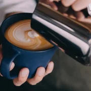 【コーヒーのこと。】「カフェオレ」と「カフェラテ」、「カプチーノ」の違いとは？