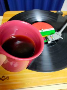 レコードとコーヒー