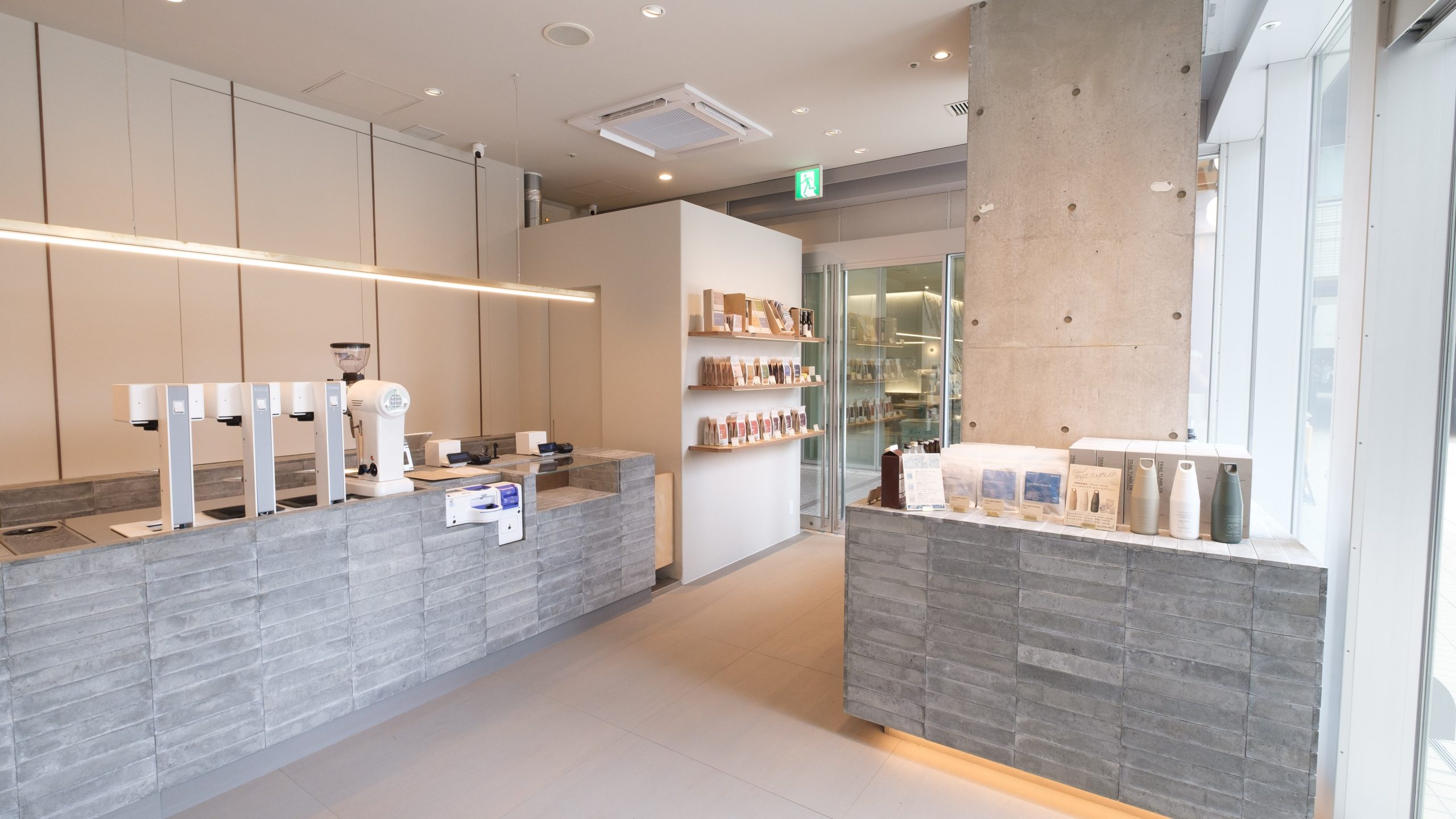 武蔵小山店のコーヒー豆売り場