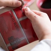 東京駅で選ぶドリップバッグのギフト｜ロクメイコーヒーグランスタ丸の内店