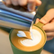 武蔵小山のデカフェ｜夜も楽しめるカフェインレス｜ロクメイコーヒー武蔵小山店
